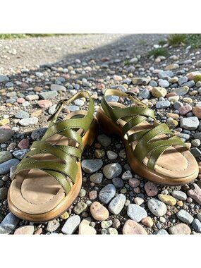 Dansko Lolita Strappy Platform Sandals Cactus Green Leather Size EU 40 41 US 10